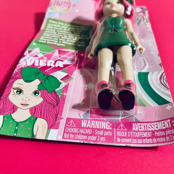 Friends Forever VIERA Doll - Picture 6 of 8